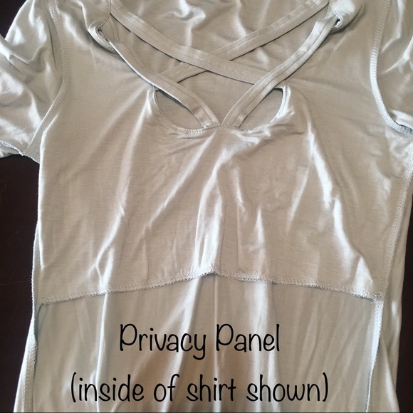 *DONATED* 😊 💥Women’s size small top💥 - Picture 6 of 6